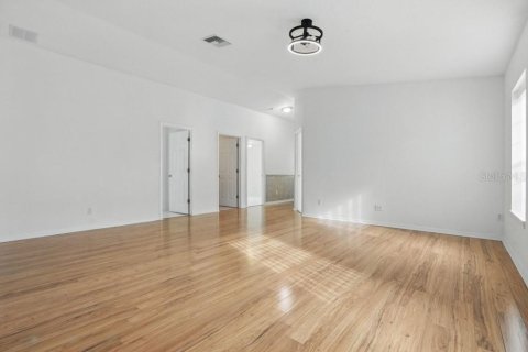 Casa en alquiler en Davenport, Florida, 3 dormitorios, 120.77 m2 № 1650354 - foto 15