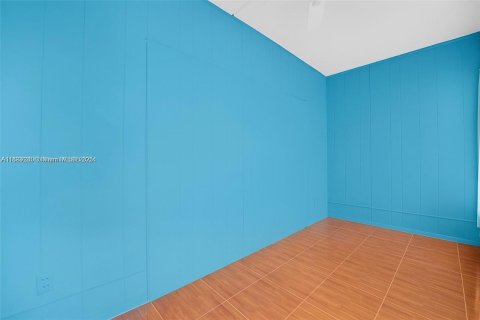 Condo in Lauderdale Lakes, Florida, 1 bedroom  № 1800856 - photo 17