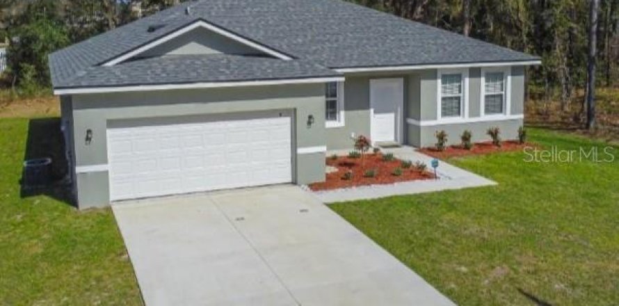 Villa ou maison à Citrus Springs, Floride 4 chambres, 146.79 m2 № 1851695