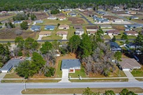 Villa ou maison à vendre à Citrus Springs, Floride: 4 chambres, 146.79 m2 № 1851695 - photo 4