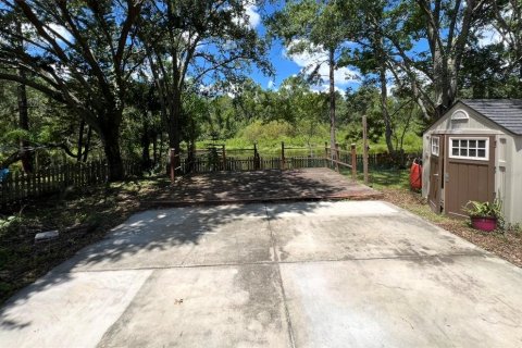 Casa en venta en Tampa, Florida, 4 dormitorios, 131.27 m2 № 2230235 - foto 16