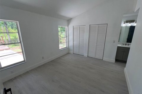 Casa en venta en Tampa, Florida, 4 dormitorios, 131.27 m2 № 2230235 - foto 11
