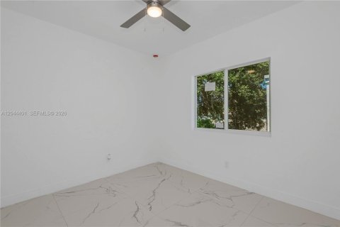 Villa ou maison à vendre à Dania Beach, Floride: 4 chambres № 2243266 - photo 21
