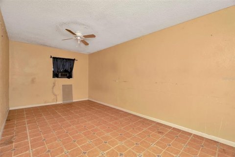 Casa en venta en Tampa, Florida, 2 dormitorios, 174.47 m2 № 1844472 - foto 24