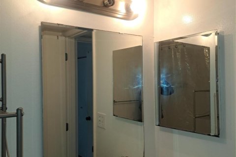 Купить кондоминиум в Форт-Лодердейл, Флорида 3 комнаты, 74.32м2, № 2252481 - фото 29