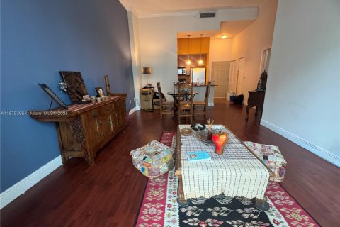 Condo in Miami, Florida, 1 bedroom  № 1921786 - photo 17