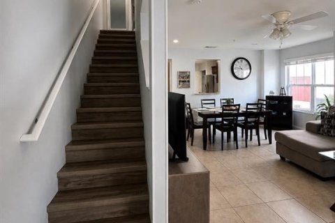 Copropriété à vendre à Gainesville, Floride: 3 chambres, 132.66 m2 № 2212159 - photo 7