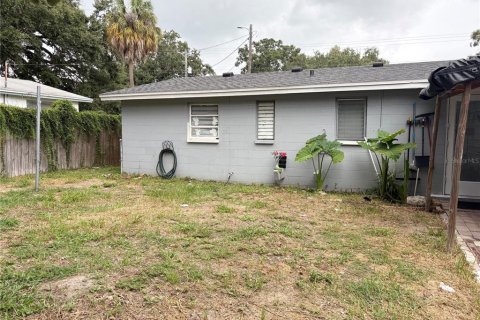 House in Tampa, Florida 3 bedrooms, 78.04 sq.m. № 1810932 - photo 16