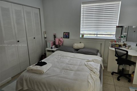 Touwnhouse à louer à Miami, Floride: 2 chambres, 104.05 m2 № 2178832 - photo 22