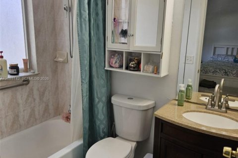 Touwnhouse à louer à Miami, Floride: 2 chambres, 104.05 m2 № 2178832 - photo 20