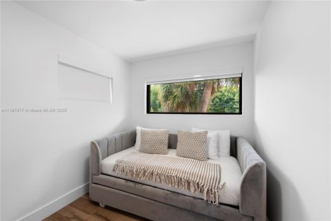 Casa en alquiler en Hollywood, Florida, 5 dormitorios, 363.15 m2 № 2060102 - foto 30