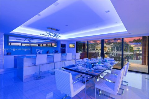 Casa en alquiler en Hollywood, Florida, 5 dormitorios, 363.15 m2 № 2060102 - foto 20