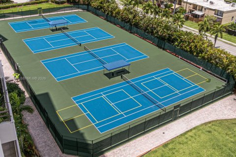 Condominio en venta en Hallandale Beach, Florida, 1 dormitorio, 88.26 m2 № 2045719 - foto 14