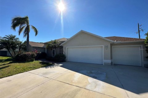 Villa ou maison à louer à Venice, Floride: 3 chambres, 194.54 m2 № 1266982 - photo 1
