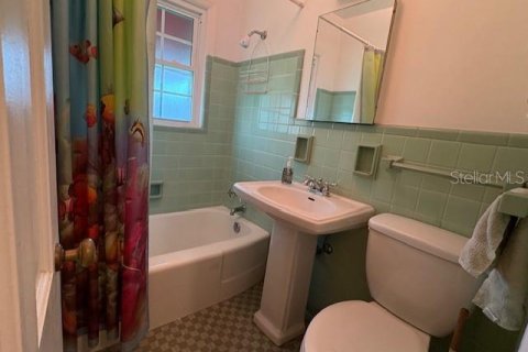 House in Lake Wales, Florida 3 bedrooms, 144.56 sq.m. № 1827027 - photo 19