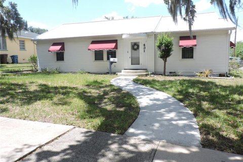 House in Lake Wales, Florida 3 bedrooms, 144.56 sq.m. № 1827027 - photo 1