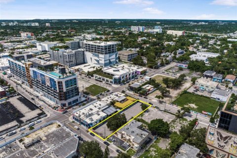 Commercial property in Miami, Florida № 1938981 - photo 24