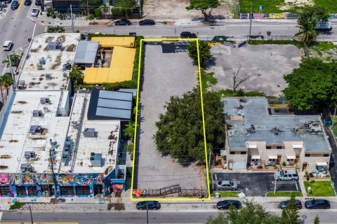 Commercial property in Miami, Florida № 1938981 - photo 6