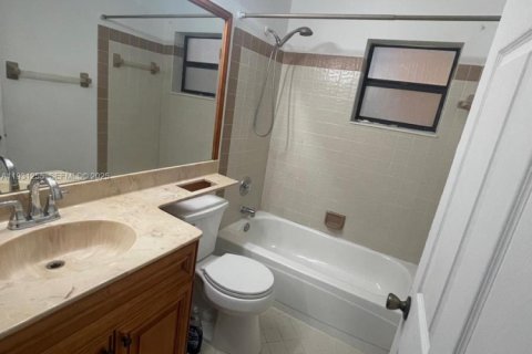 Condominio en alquiler en Coconut Creek, Florida, 3 dormitorios, 113.53 m2 № 1990743 - foto 6