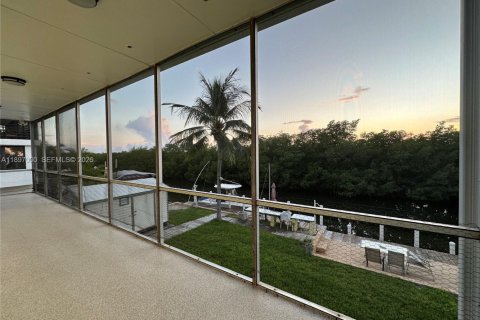 Villa ou maison à vendre à Islamorada, Village of Islands, Floride: 4 chambres, 156.08 m2 № 2193576 - photo 20