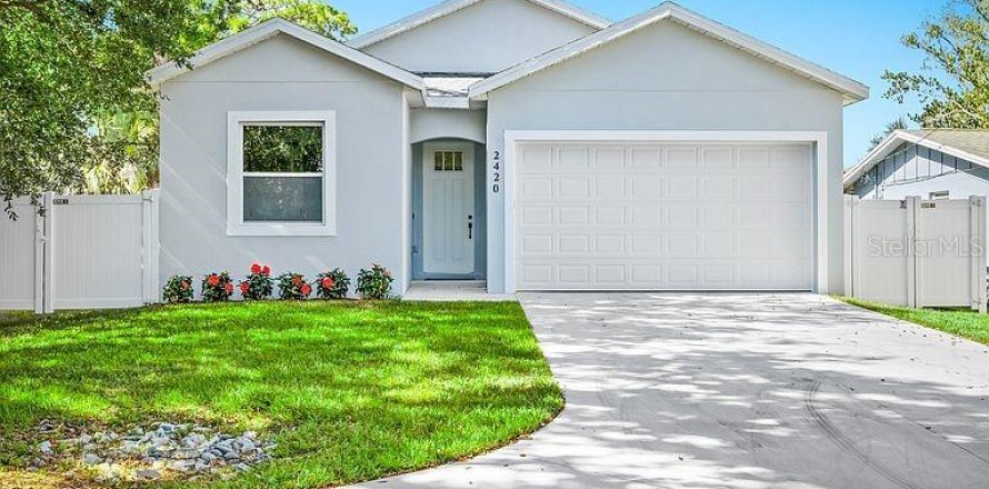 Villa ou maison à Sarasota, Floride 3 chambres, 159.98 m2 № 1786264