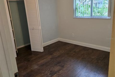 Casa en alquiler en Orlando, Florida, 3 dormitorios, 153.2 m2 № 1833261 - foto 9