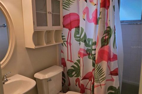 Casa en alquiler en Orlando, Florida, 3 dormitorios, 153.2 m2 № 1833261 - foto 11