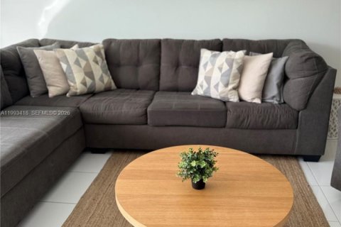 Купить кондоминиум в Майами-Бич, Флорида 1 спальня, 86.4м2, № 2055616 - фото 10