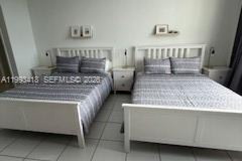 Купить кондоминиум в Майами-Бич, Флорида 1 спальня, 86.4м2, № 2055616 - фото 23