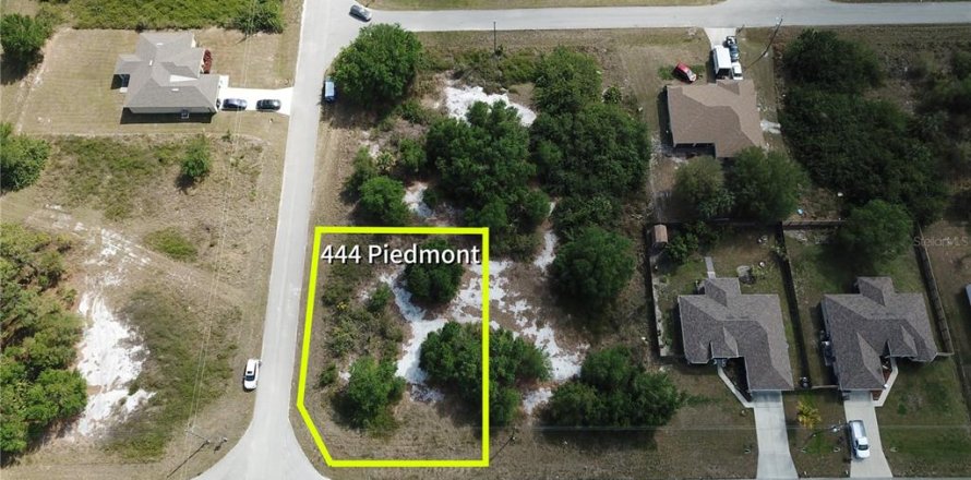 Land in Lehigh Acres, Florida № 2160843