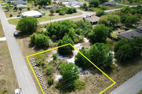 Land in Lehigh Acres, Florida № 2160843 - photo 2