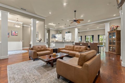 Villa ou maison à vendre à New Smyrna Beach, Floride: 3 chambres, 282.33 m2 № 2207331 - photo 6