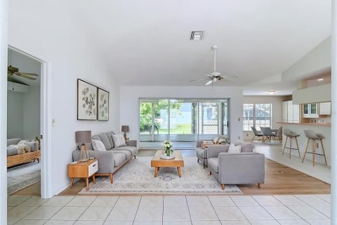 Casa en venta en Hudson, Florida, 3 dormitorios, 166.3 m2 № 2234746 - foto 4