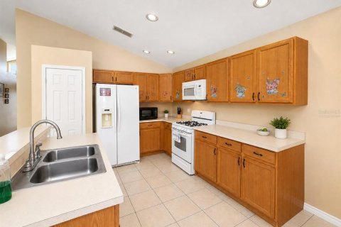 Villa ou maison à vendre à Davenport, Floride: 4 chambres, 171.5 m2 № 2215912 - photo 3