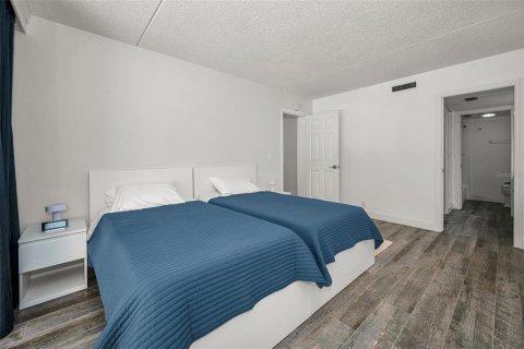 Copropriété à vendre à Clearwater, Floride: 2 chambres, 120.22 m2 № 2101560 - photo 17