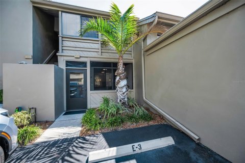 Copropriété à vendre à Clearwater, Floride: 2 chambres, 120.22 m2 № 2101560 - photo 4