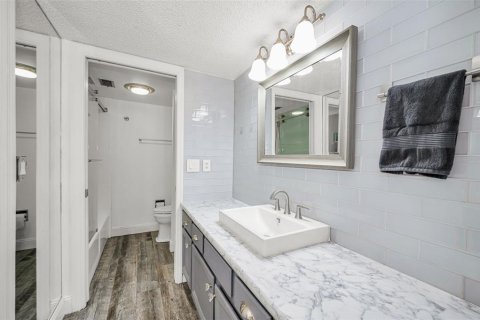 Copropriété à vendre à Clearwater, Floride: 2 chambres, 120.22 m2 № 2101560 - photo 21