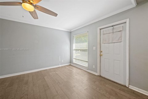 Villa ou maison à vendre à Tamarac, Floride: 2 chambres, 85.84 m2 № 2007408 - photo 4