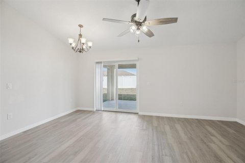 Villa ou maison à vendre à Ocala, Floride: 3 chambres, 122.17 m2 № 2142315 - photo 10