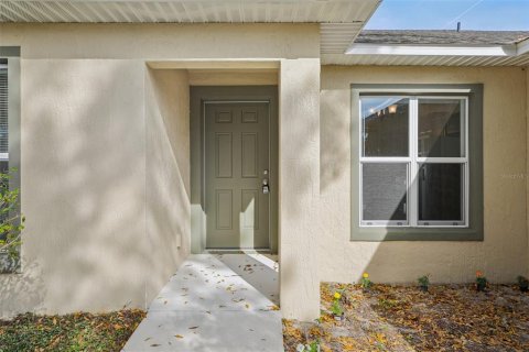 Villa ou maison à vendre à Ocala, Floride: 3 chambres, 122.17 m2 № 2142315 - photo 4