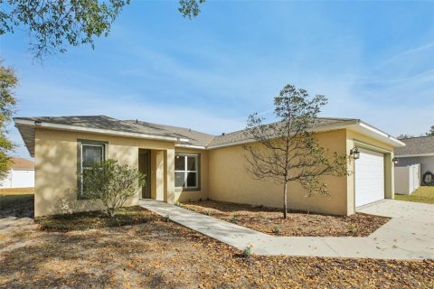 Villa ou maison à vendre à Ocala, Floride: 3 chambres, 122.17 m2 № 2142315 - photo 3