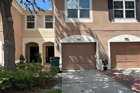 Adosado en Wesley Chapel, Florida 3 dormitorios, 147.53 m2 № 2118431