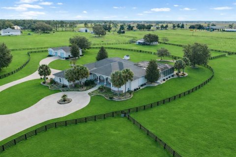Casa en Wildwood, Florida 4 dormitorios, 448.63 m2 № 2117673