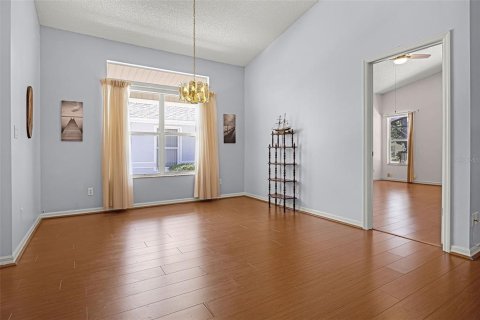 House in Leesburg, Florida 2 bedrooms, 107.77 sq.m. № 1787343 - photo 7