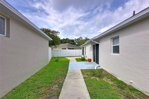 House in Clermont, Florida 2 bedrooms, 108.7 sq.m. № 1894192 - photo 15