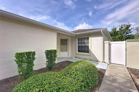 House in Clermont, Florida 2 bedrooms, 108.7 sq.m. № 1894192 - photo 13