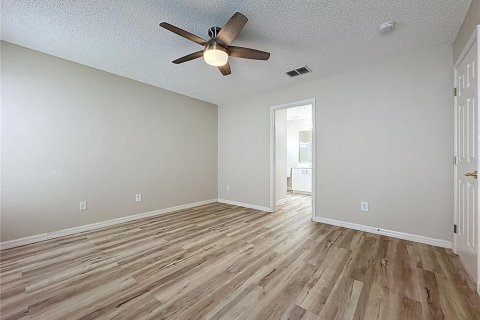 House in Clermont, Florida 2 bedrooms, 108.7 sq.m. № 1894192 - photo 25