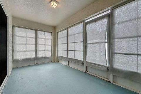 House in Clermont, Florida 2 bedrooms, 108.7 sq.m. № 1894192 - photo 20