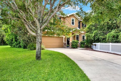 Casa en venta en Wesley Chapel, Florida, 4 dormitorios, 251.77 m2 № 1884999 - foto 4