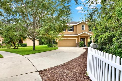 Casa en venta en Wesley Chapel, Florida, 4 dormitorios, 251.77 m2 № 1884999 - foto 5